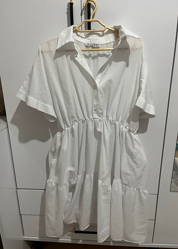 Beyaz Mini Keten Elbise, Fırfırlı, Kısa Kollu - Görsel 2