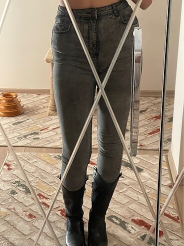 38 Beden Gri jean