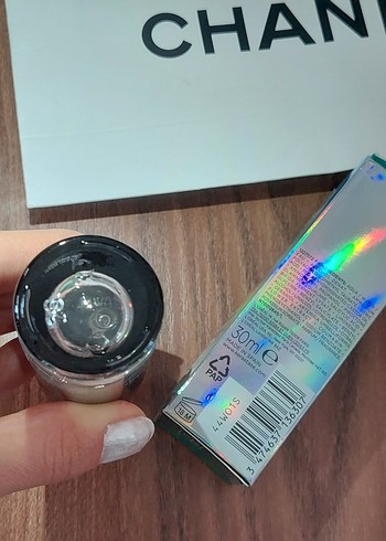 Kérastase Symbiose Saç Serumu - Görsel 2