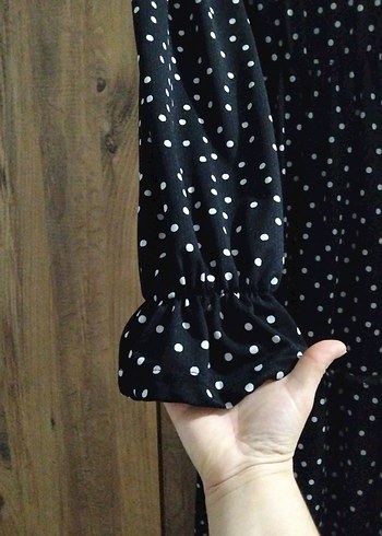 Siyah Puantiyeli Uzun Kollu Uzun Elbise - Görsel 3