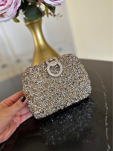Gold taşlı abiye çantası - Görsel 8