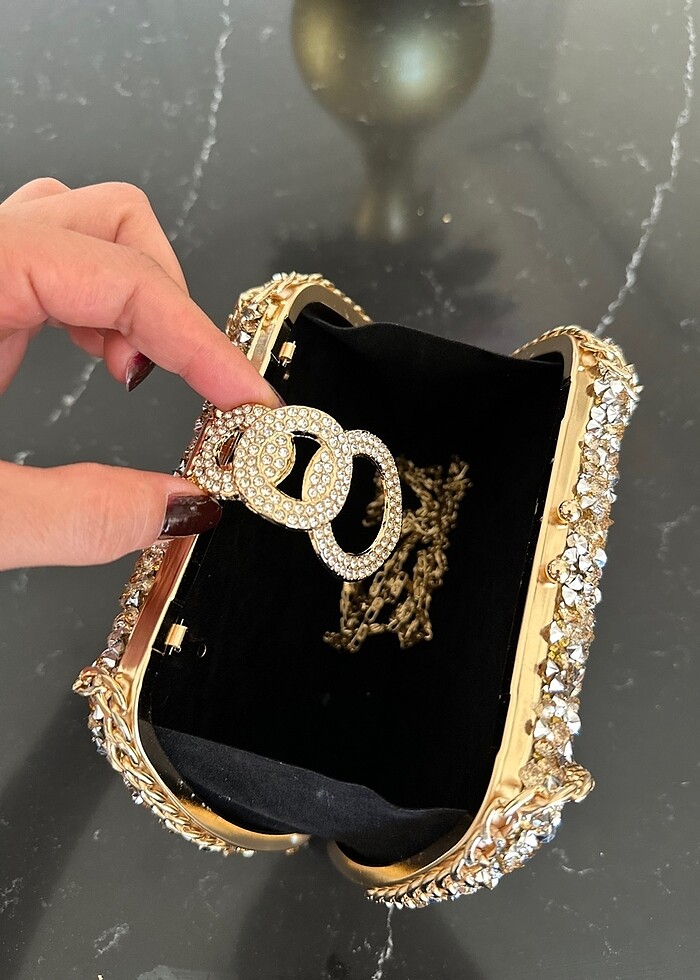 Gold taşlı abiye çantası - Görsel 5