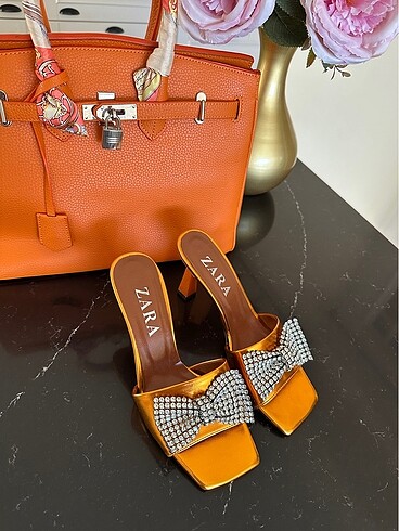 Zara topuklu terlik - Görsel 9