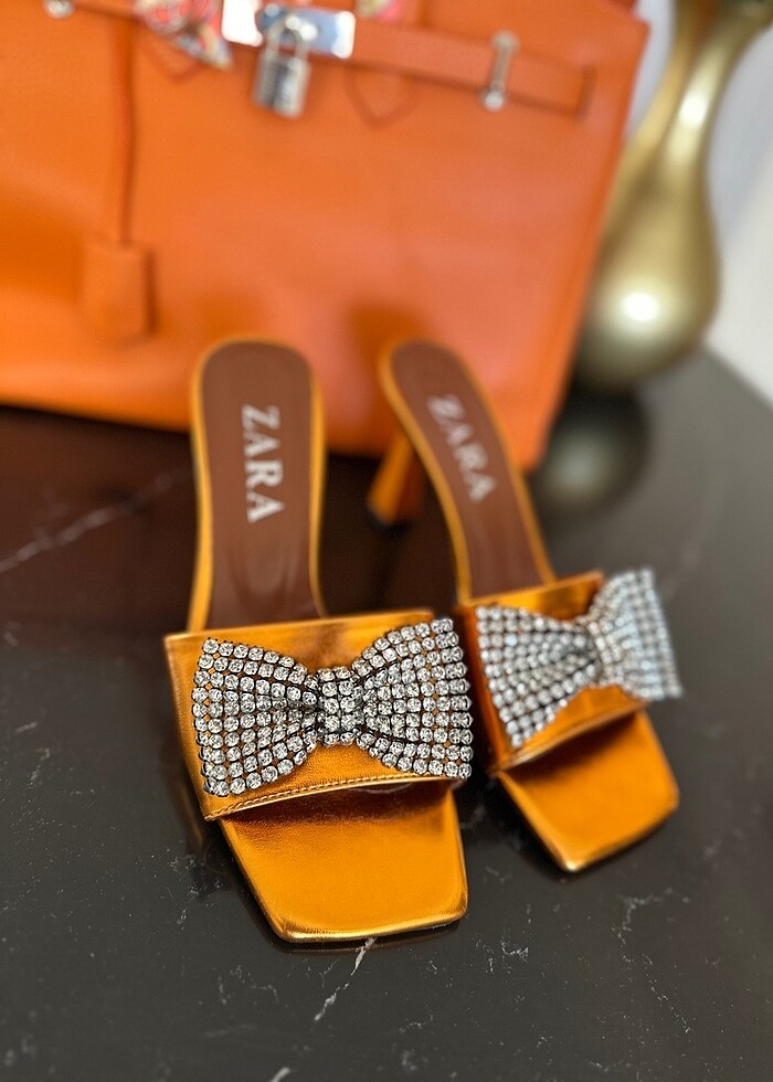 Zara topuklu terlik - Görsel 2