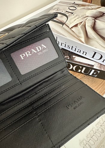 Prada Siyah Deri Kadın Cüzdan - Görsel 3