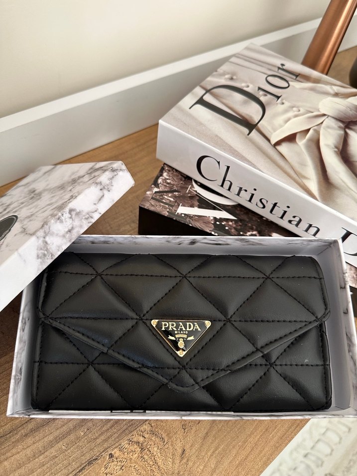 Prada Siyah Deri Kadın Cüzdan - Görsel 2