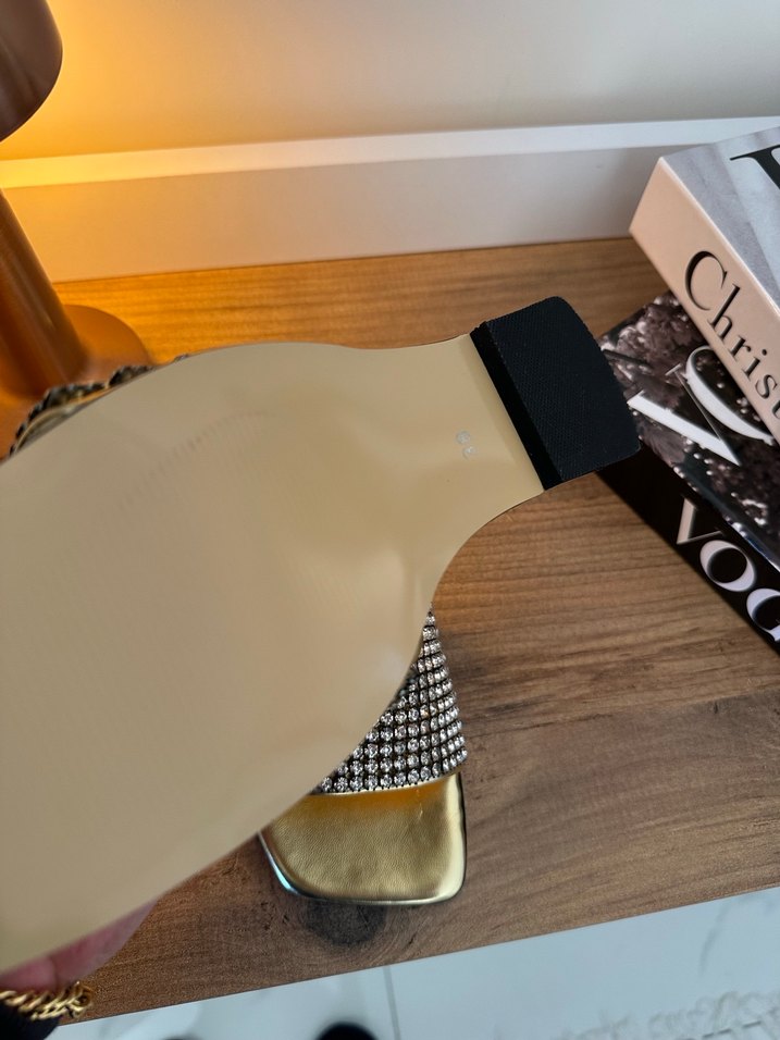 Gold Payetli Kadın Blok Topuklu Terlik - Görsel 4