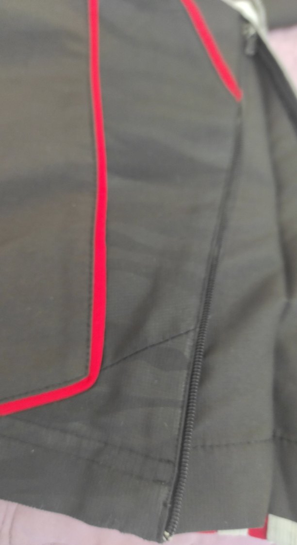 bel lastiği biraz gevşemiş önünde küçük sigara yanığı var - Görsel 4