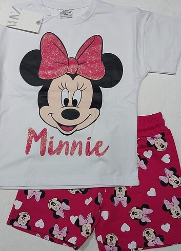 Zara Kız çocuk şortlu Minnie mouse takım