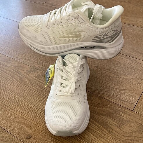 36 Beden beyaz Renk SKECHERS SPOR AYAKKABI