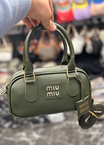 Beden çeşitli Renk MiuMiu çanta