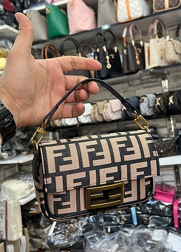 Fendi Fendi çanta 