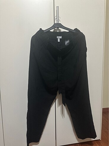Siyah kumaş pantolon