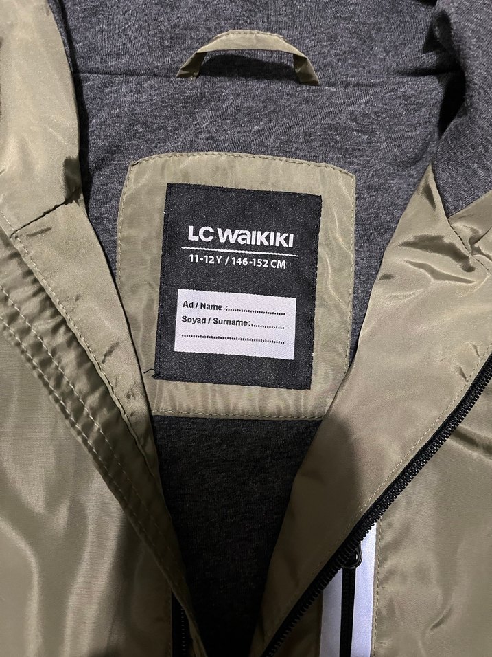 LCW Erkek Çocuk Yağmurluk - Görsel 4