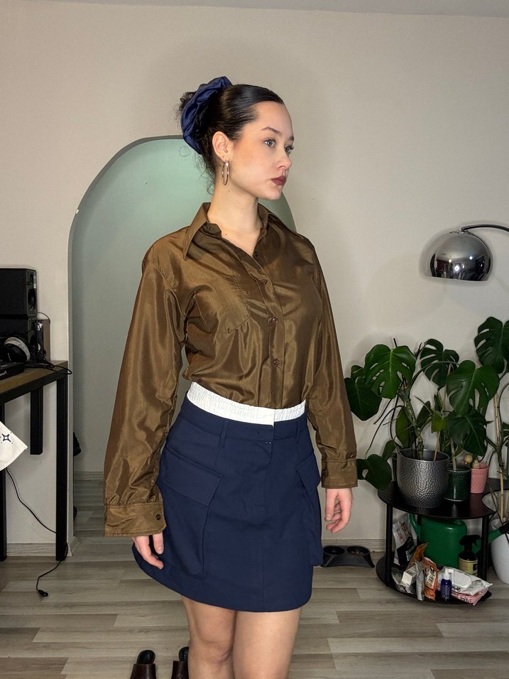 Kahverengi Saten Kadın Gömlek - Görsel 2