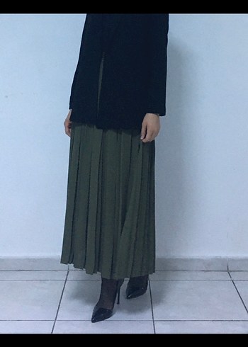 Kadın Haki Renk Pilili Uzun Etek - Görsel 4