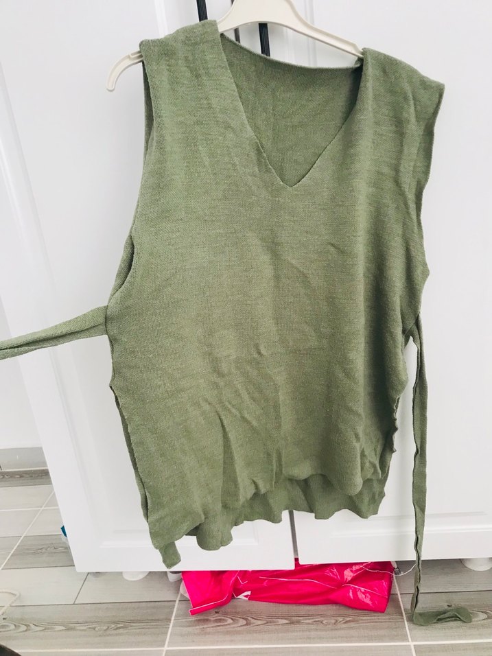 Kadın Keten V Yaka Kolsuz Triko Kazak - Görsel 3