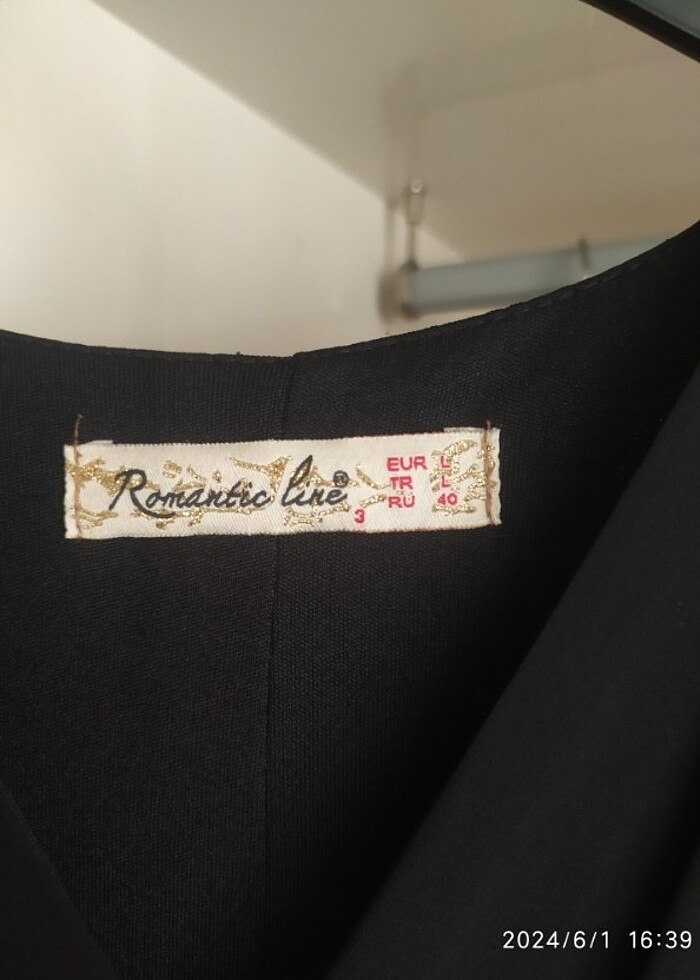 Siyah kruvaze yaka elbise - Görsel 2