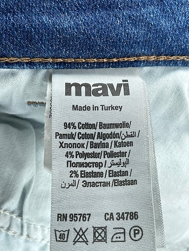 26 Beden mavi Renk Mavi Jeans Jean / Kot %70 İndirimli.