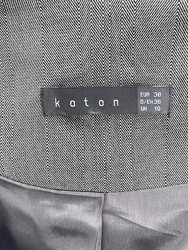 38 Beden gri Renk Koton Blazer %70 İndirimli.