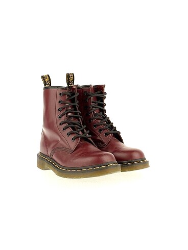 Dr. Martens Dr. Martens Bot %70 İndirimli.