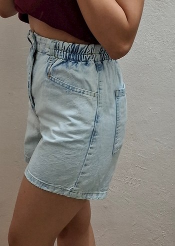Denim şort.