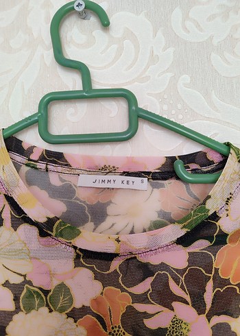 Dantel Detaylı Pembe Çiçekli Uzun Kollu Bluz - Görsel 5