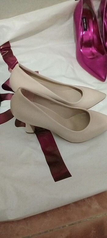 37 Beden Lupi stiletto