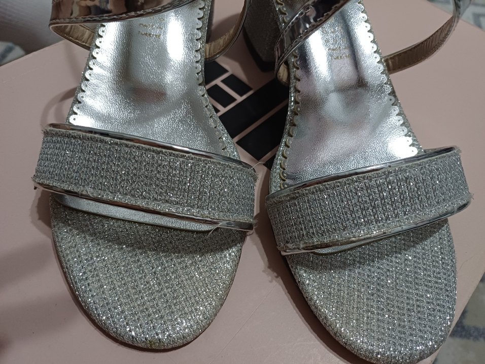 kız çocuk gümüş kısa topuklu ayakkabı - Görsel 3