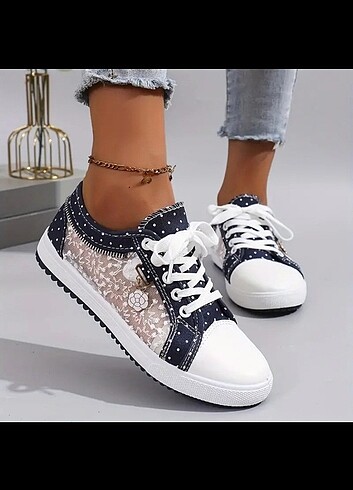 38,5 Beden Sneakers Model Ayakkabı