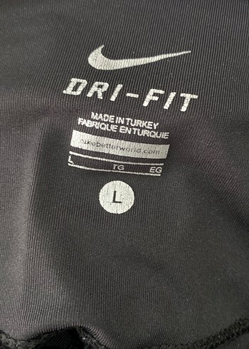 Diz Altı Yırtmaçlı Siyah Spor Tayt - Görsel 3