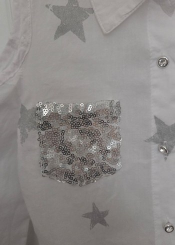 Kız Çocuk Beyaz Gri Yıldızlı Düğmeli Bluz - Görsel 3