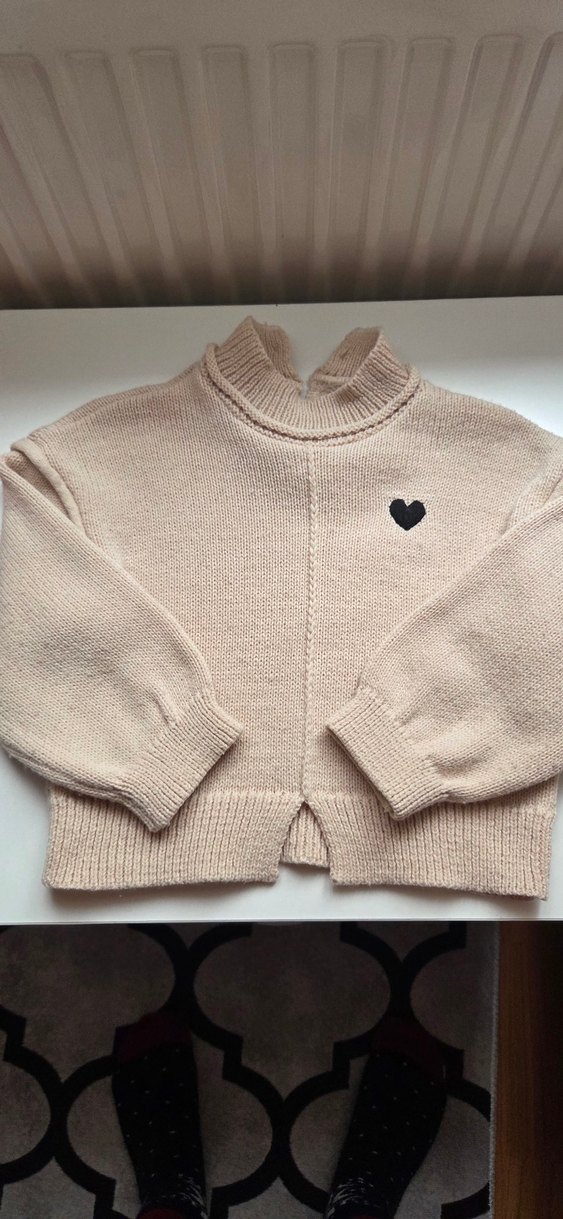 Bej Nakışlı Kız Çocuk Triko Kazak - Görsel 2