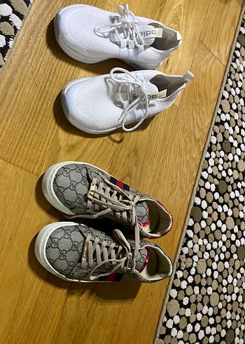 Beyaz Bağcıklı Kadın Spor Ayakkabı