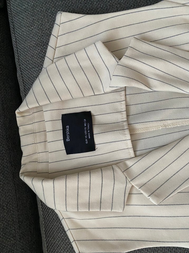 Bershka Düğmeli Çizgili Midi Kadın Yelek Elbise - Görsel 3