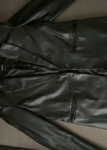 Kadın Siyah Deri Düğmeli Ceket - Görsel 3