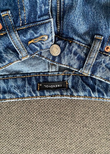 Trendyol Kadın Kot Pantolon Midi Boy - Görsel 3