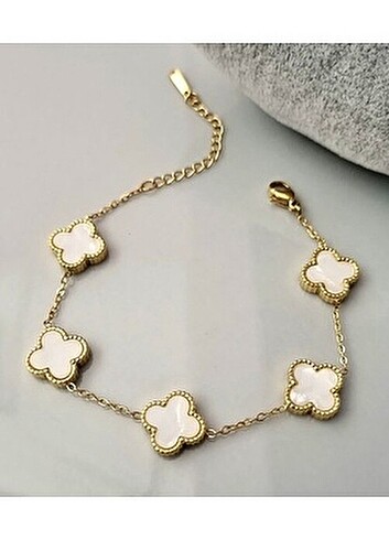 Van Cleef & Arpels Çelik Van Cleef Arpels Model Bileklik