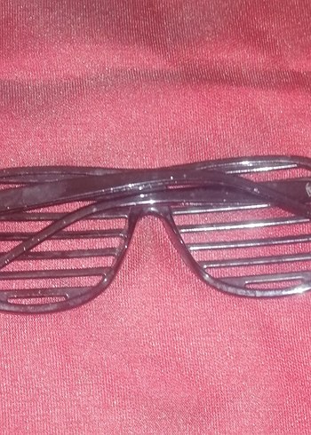 Siyah Pilili Gotik Kadın Gözlüğü - Görsel 3