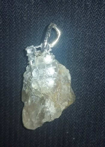 Pul Payetli Yılan Desenli Bej Kolye Ucu - Görsel 2