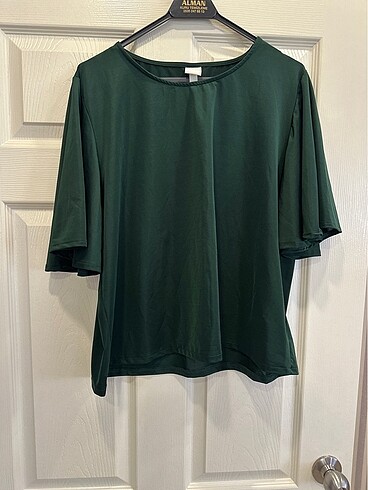 Zümrüt yeşili bluz