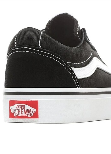 38 Beden siyah Renk VANS SPOR AYAKKABI 36 37 37.5. 38 38.5. 39 BARKODLU ORJİNAL KU