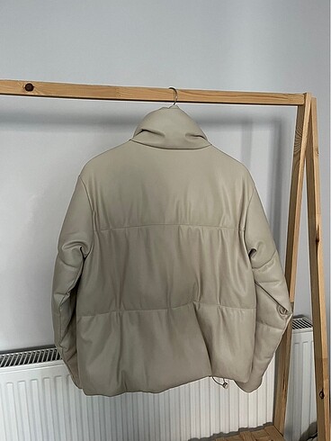 xs Beden Stradivarius Suni Deri Şişme Mont