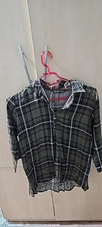 Yesil kadin gömlek S beden