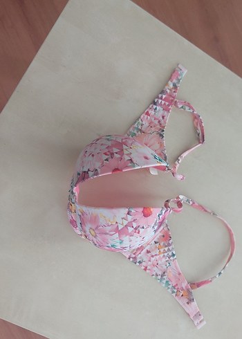 Penti push up ekstra dolgulu bikini üstü yarı fiyatına