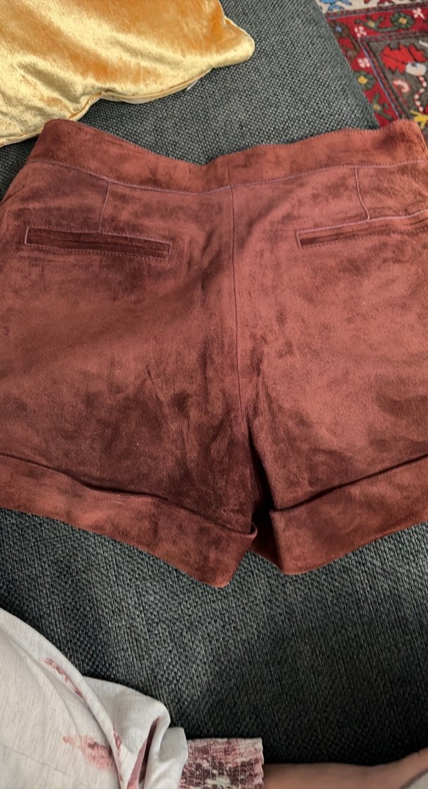 Bordo Süet Düğmeli Mini Kadın Şort Valentino - Görsel 5