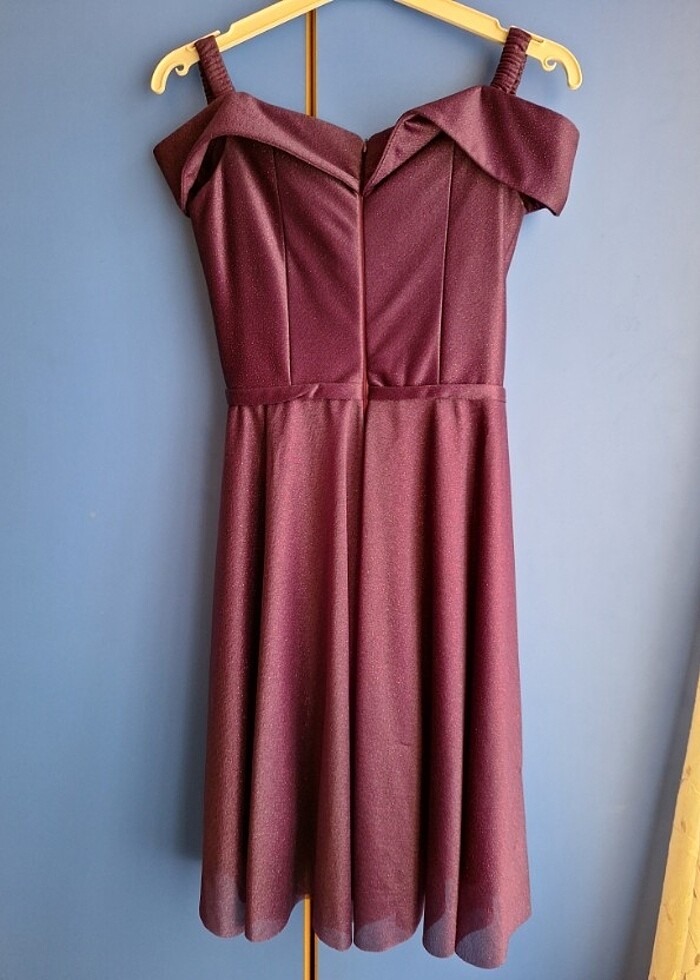 Mor kendinden destekli s beden askılı kısa abiye - Görsel 3