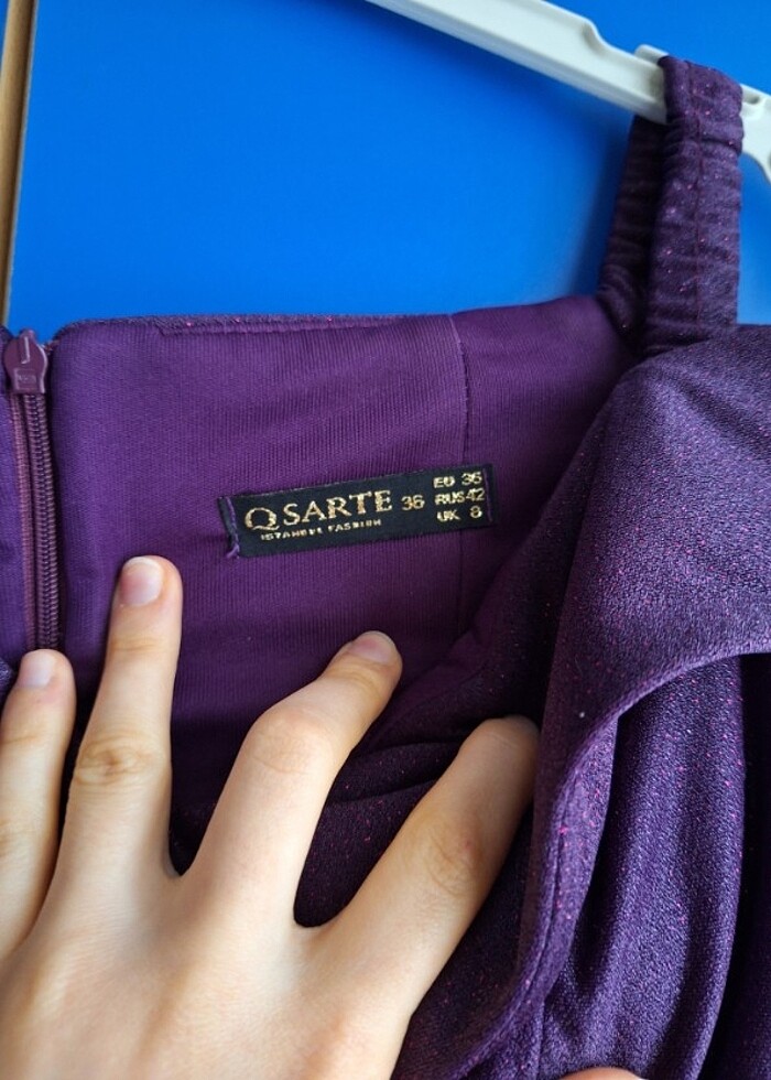 Mor kendinden destekli s beden askılı kısa abiye - Görsel 5