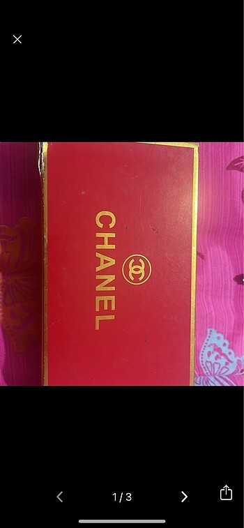 Chanel kırmızı ruj