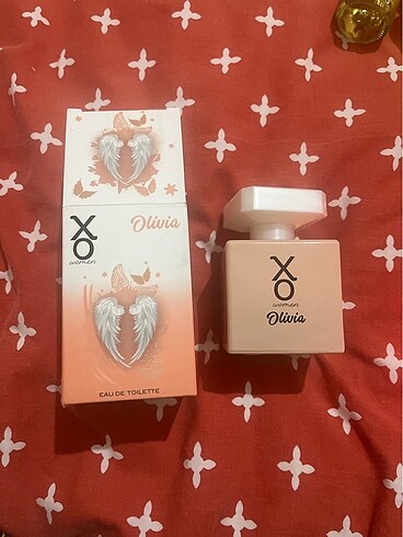 Diğer XO Olivia parfüm